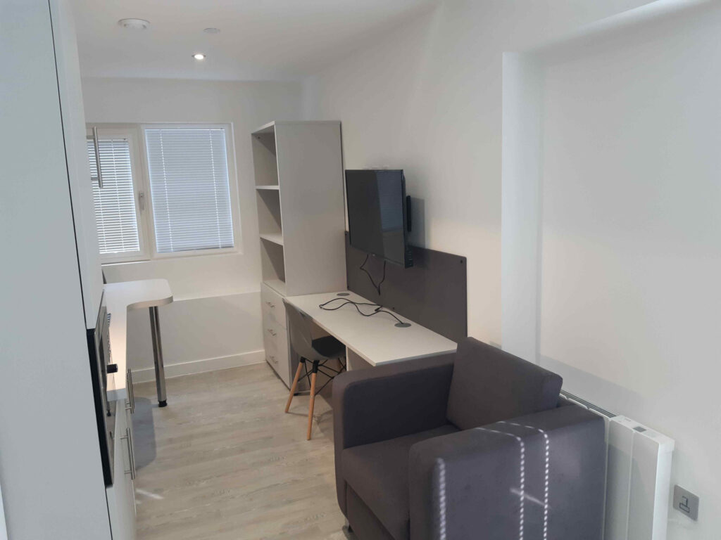 Premium Studio (L Shaped)